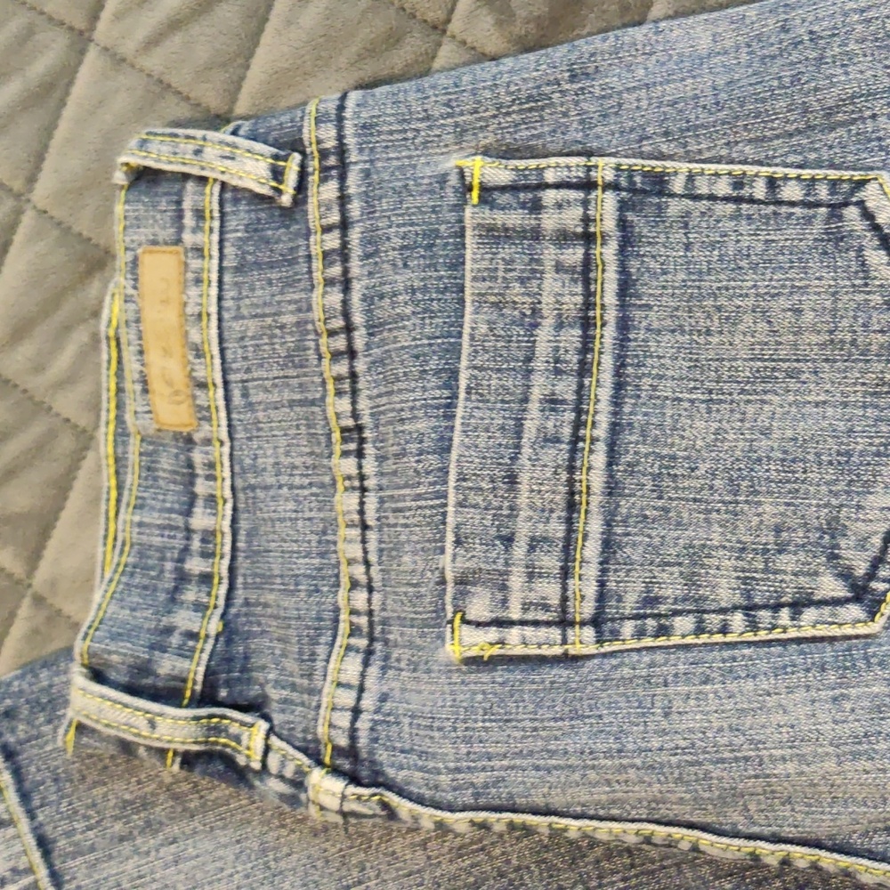 Skinny leg jeans